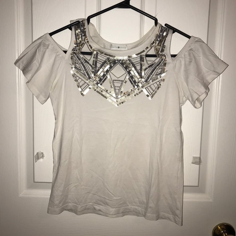 off the shoulders small sleeves t shirt, +sequins